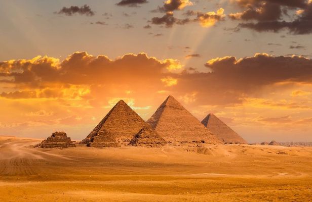 Cairo Egypt Pyramids private day tour