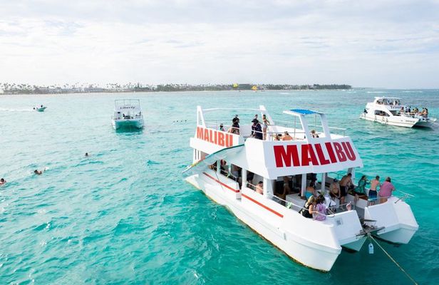 Party Boats (SHARED) or (PRIVATE) Punta Cana - Open Bar / Live DJ