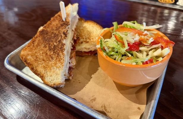 Louisville Food Tour with 5 Local Bourbon Flavored Tastings