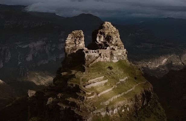 Full Day Waqrapukara Tour to Horn Shaped Fortress in Cusco