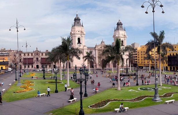 Combo City Tour Lima + FD Paracas - Ica from Lima