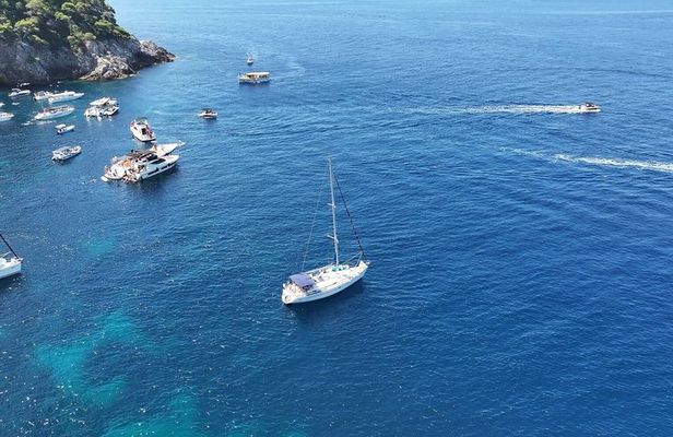 Dubrovnik : Private Full-Day sail yacht boat Cruise with Sunset