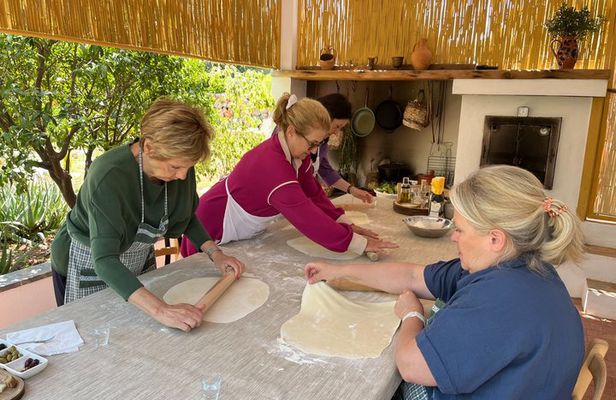 Cretan Cooking Experience in Chania with Meal