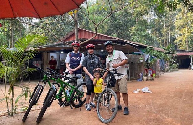 Angkor Awakens: Sunrise Cycling and Khmer Lunch Experience