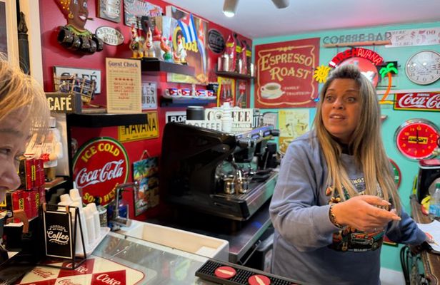 Half-Day Miami City Tour with Little Havana and Boat Small Group
