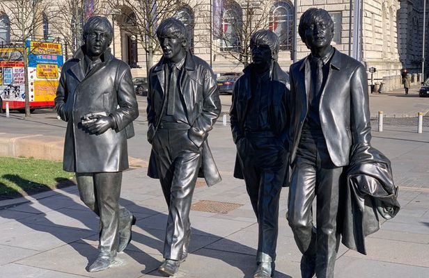 Private Beatles Walking Tour -Blue Badge Guide -Free Child Places