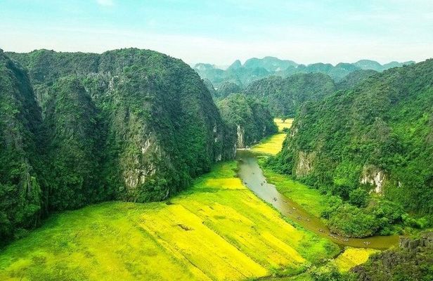 Ninh Binh Day Tour Hoa Lu - Trang An/Tam Coc - Mua Cave -Cycling