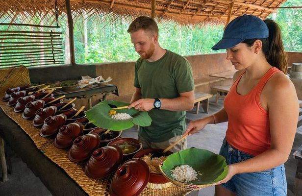 8-Day Sri Lanka Solo Tour with Hotels, Train Ride & Safari