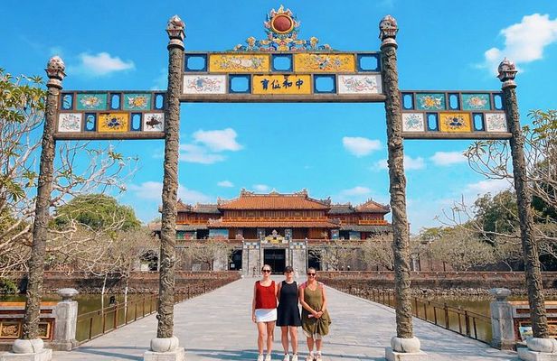 Hoi An or Da Nang: Day Trip to Hue Imperial City via Hai Van Pass