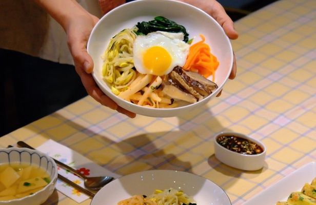 Gyeongju: Bibimbap & Gimbap - Korean Cooking Class
