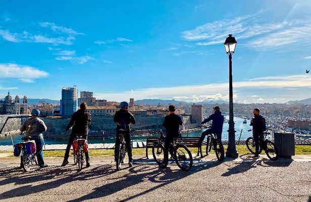 Short Ebike tour of Marseille