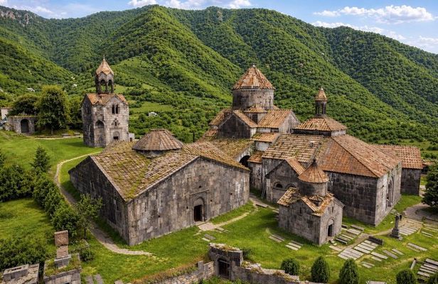 Tbilisi to Armenia Private Day Trip : Haghpat ,Sanahin & Akhtala