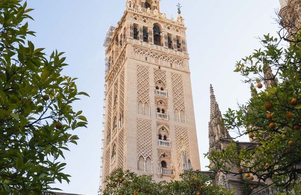 Seville Cathedral and Giralda Entry Tickets with Audio Guide
