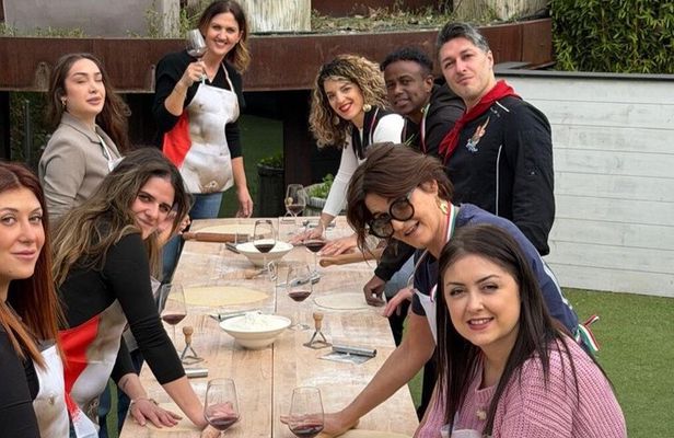 Florence Pizza and Pasta Cooking Class with Professional Chef