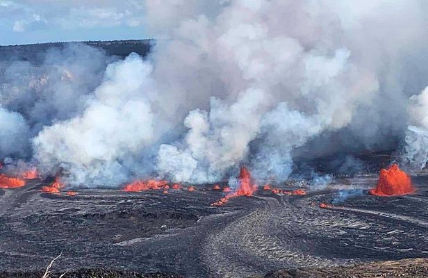 Ultimate Volcano National Park Tour