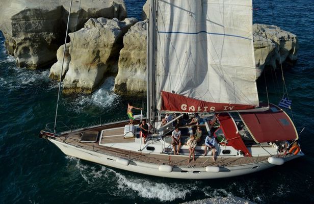 Milos and Polyaigos Sailing Yacht Cruise with Lunch and Drinks
