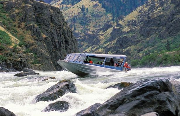 Full Day Jet Boat Tour in Hells Canyon