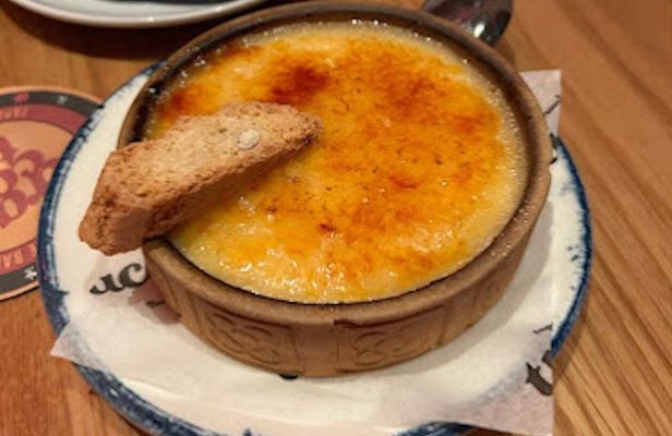 Barcelona: Gaudí Highlights & Gourmet Tapas Tasting (Small Group)