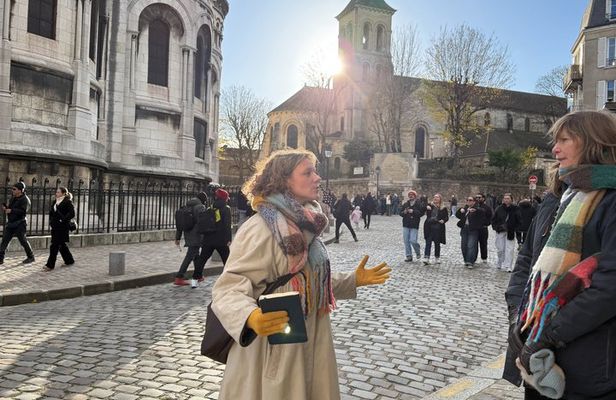 Women of Montmartre: Artists, Icons & Women shaping Paris today