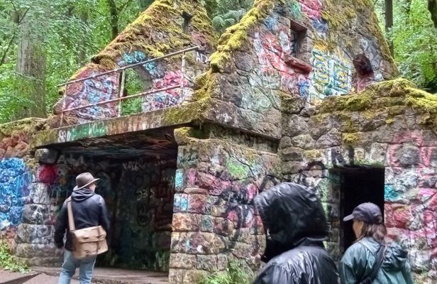 Forest Walk and Urban Feast Culinary Tour Portland