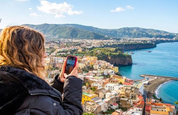 Exclusive Amalfi Coast Tour Positano and Sorrento from Naples