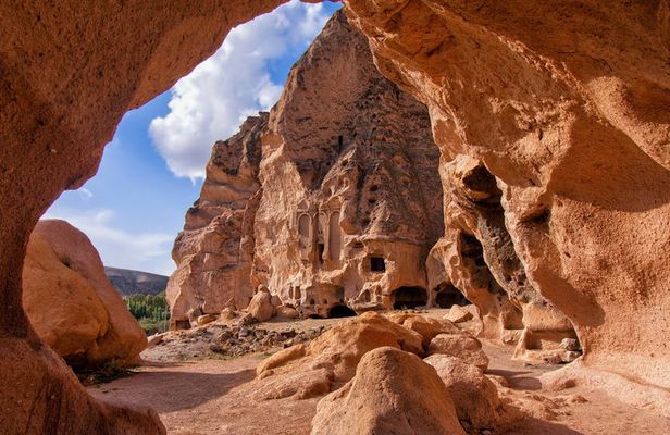 Cappadocia Private Driver Guided Tour with Hotel Pickup and Drop