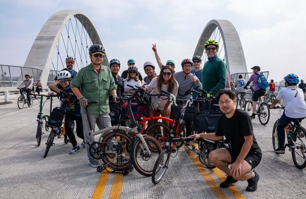Los Angeles Guided Bike Tour: Explore LA Highlights on Two Wheels