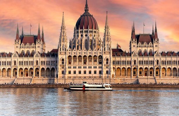 Budapest River Cruise with 1 Free Tokaj Frizzante and Audio Guide