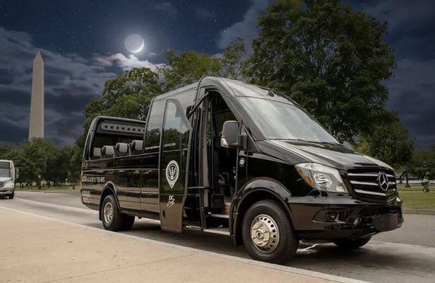 DC Monuments by Night: Open-Top Bus Tour of Illuminated Landmarks