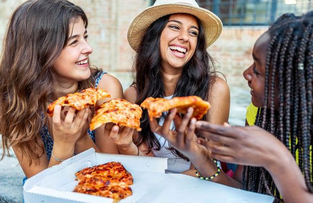 Baltimore: Fells Point & Little Italy Food Tour with 7 Tastings