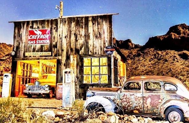 Eldorado Gold Mine, Ghost Town and Colorado River with Snack Box