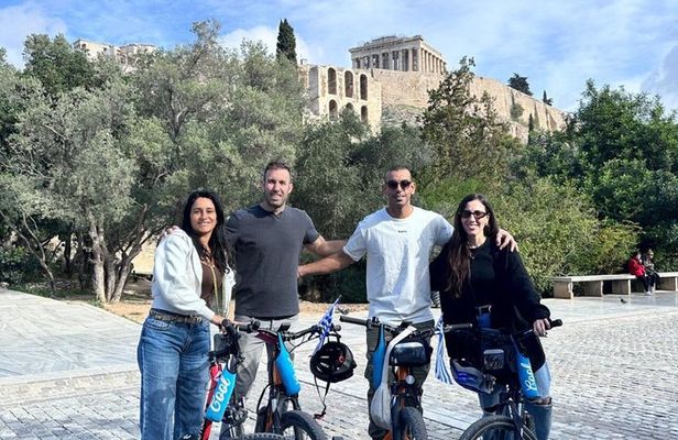 Athens: Mythology Family Friendly Tour and Best Ice Cream Stop