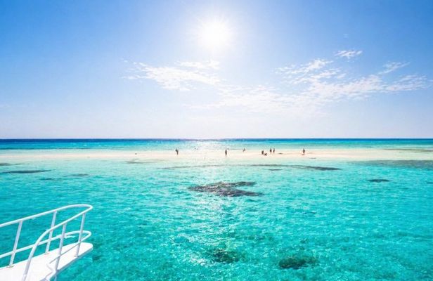 White Island & Ras Mohammed Boat Trip with Diving And Snorkeling