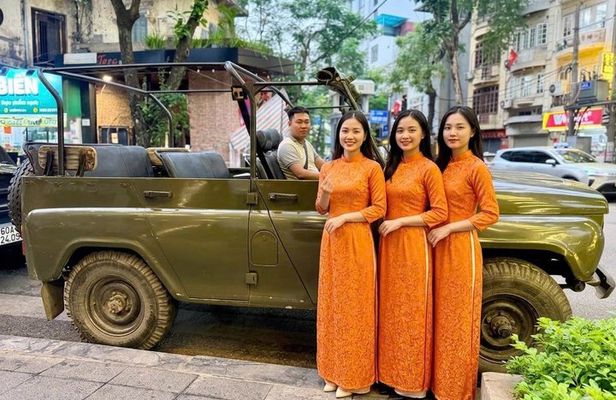 Hanoi Street Food Jeep Tours With Female Guide