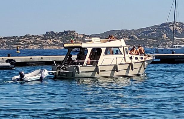 La Maddalena Archipelago Boat Tour with Lunch and Drinks