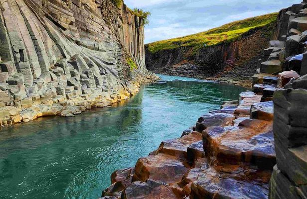 Private Studlagil Canyon Tour from Port of Seydisfjordur