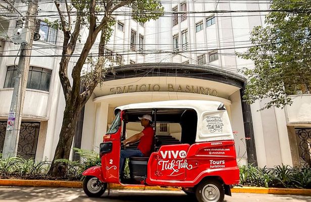 Tuk Tuk Tour of Rome and Condesa on CDMX