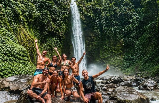 Hidden Bali Waterfall Tour with Nungnung & Tanah Lot Sunset