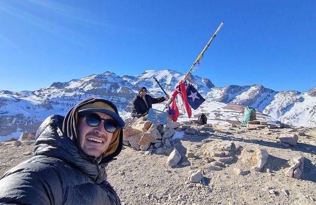 Hiking Santiago Chile in Cerro El Pintor High Altitude Trek