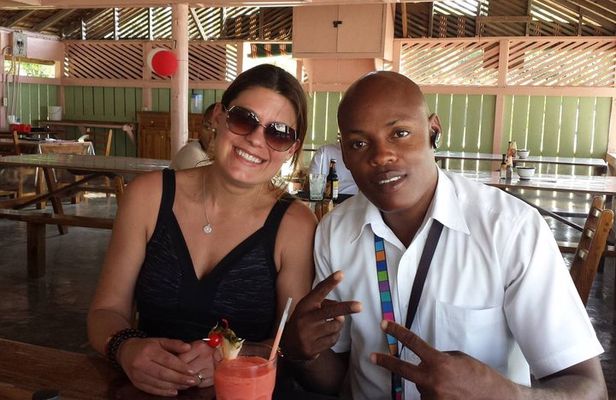 Jamaica Bamboo River Rafting, Montego Bay Highlights and Shopping