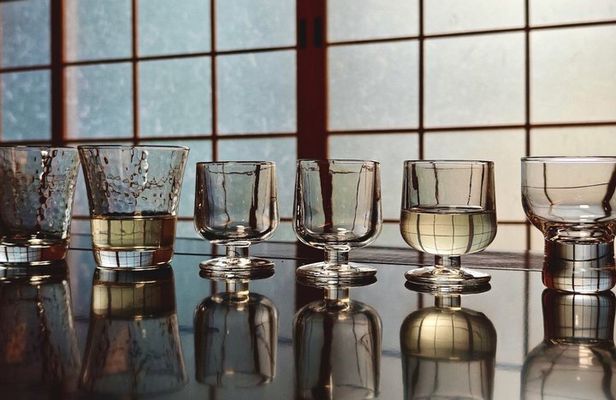 Kyoto: Sake Tasting & 150-Year-Old Merchant's Townhouse Tour