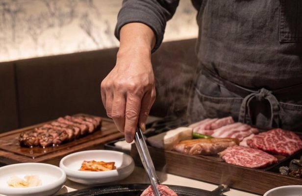 Private Korean BBQ in Seoul with Jason — Grilled & Explained