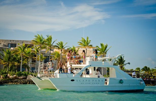 Cap Cana Catamaran, Beach Club Lunch and Cenote Tour