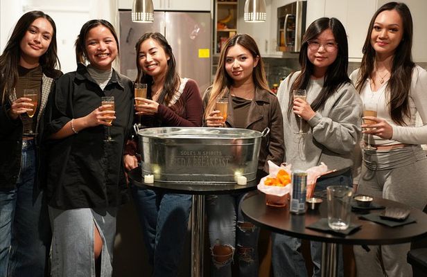 Prohibition Cocktails and Mocktails Experience in Philadelphia