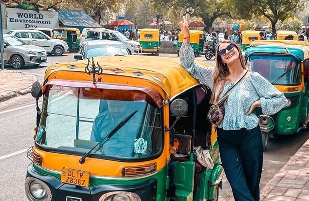 Old and New Delhi Full Day Private Tuk Tuk and Rickshaw Tour