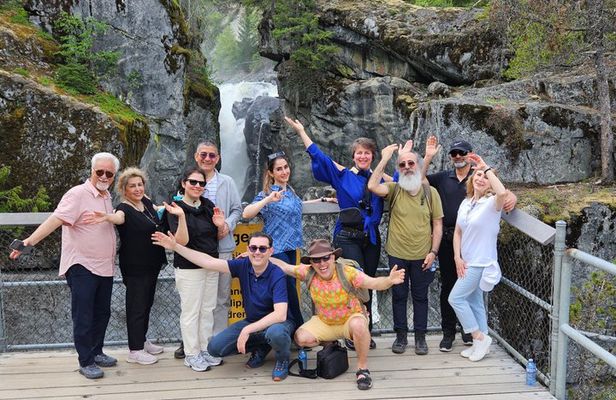Squamish Waterfalls Tour: 4 Amazing watrefalls up to Pemberton...