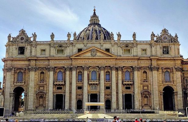 St.Peter’s Basilica Dome Climb Ticket with Self-Guided Audio Tour