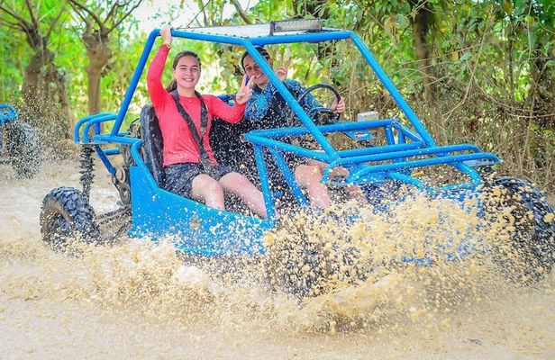 Buggy and ATV at Playa el Macau