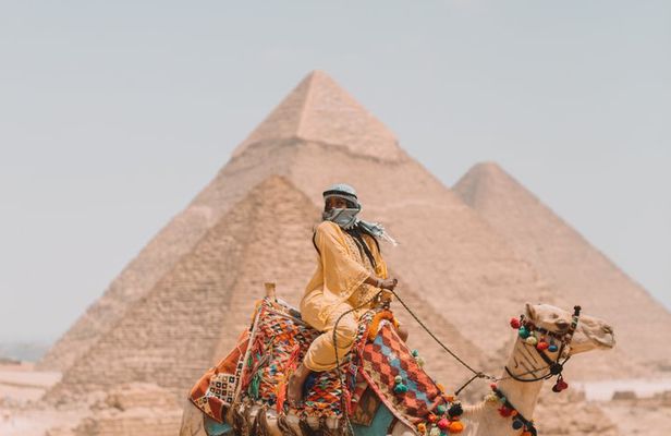All inclusive Giza Pyramids, Sphinx, GEM Museum, from Hurghada