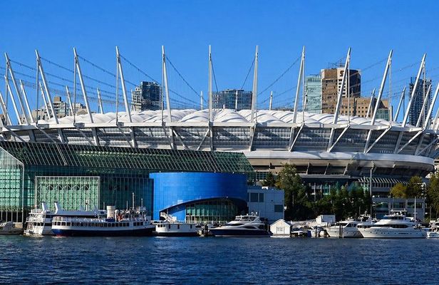Vancouver Premium City Highlights Small-Group Tour (max 5 guests)